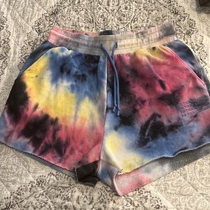 Balance Athletica shorts size XL